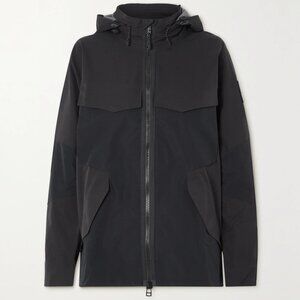 On Running Women’s Explorer Jacket - Medium